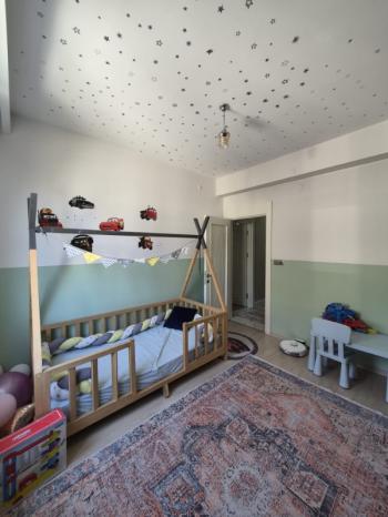 * AFYON ÜÇOK EMLAKTAN NAZMİ SAATÇİ MAH 3+1 127M² ASANSÖRLÜ EBEVEYN BANYOLU KİRALIK DAİRE *