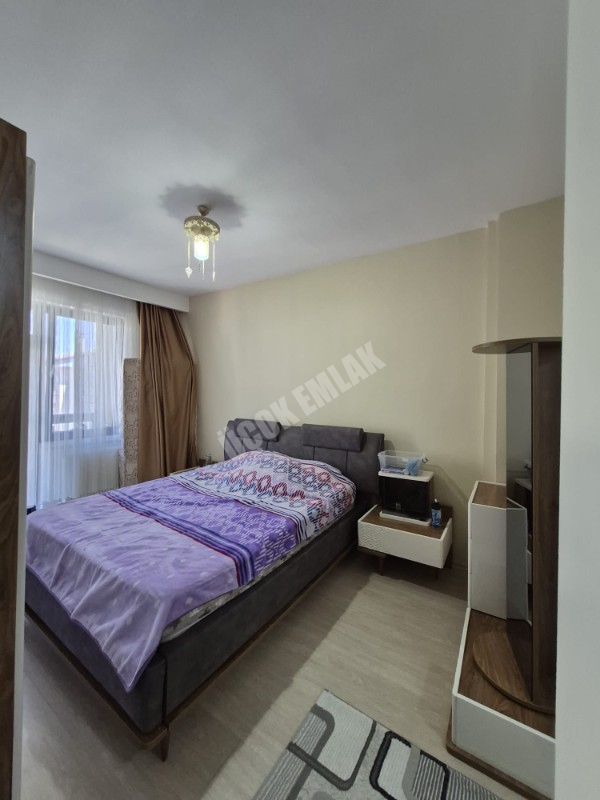 * AFYON ÜÇOK EMLAKTAN NAZMİ SAATÇİ MAH 3+1 127M² ASANSÖRLÜ EBEVEYN BANYOLU KİRALIK DAİRE *