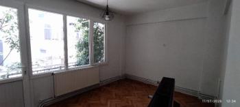 Antre Emlak'tan Satılık Bahçelievler'de Cadde Üstü 3+1,140 M2 Brüt Doğalgazlı Bakımlı Daire