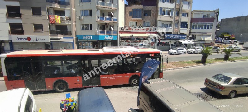 Antre Emlak'tan Satılık Bahçelievler'de Cadde Üstü 3+1,140 M2 Brüt Doğalgazlı Bakımlı Daire