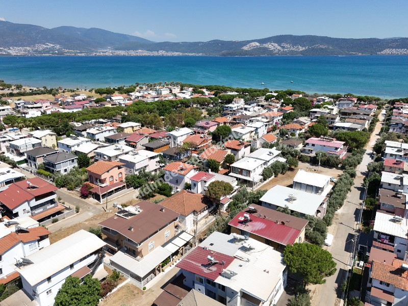 Didim Uslu Sitesinde Denize Çok Yakın Satılık Arsa