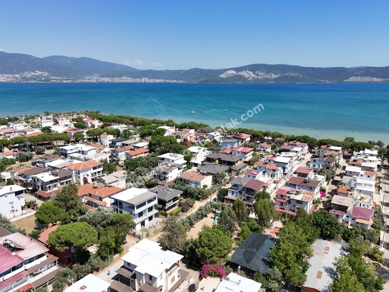 Didim Uslu Sitesinde Denize Çok Yakın Satılık Arsa