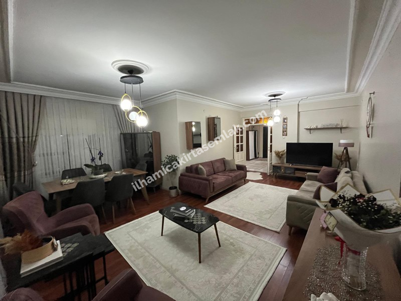 SERHAT MAHALLESİNDE 3+1 SATILIK DAİRE!