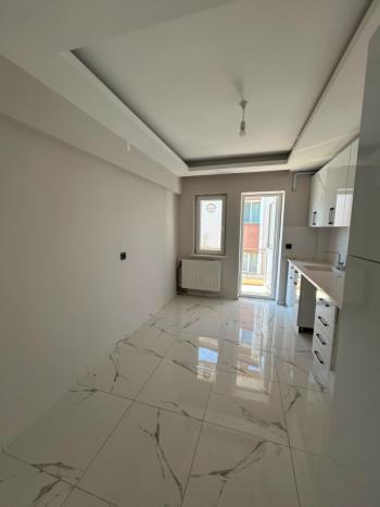* AFYON ÜÇOK EMLAKTAN MAREŞAL FEVZİ ÇAKMAK MAH 3+1 115M² TEMİZ BAKIMLI SATILIK DAİRE * 