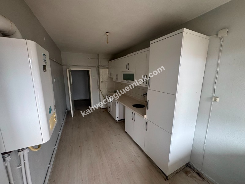 KAHVECİOĞLU EMLAK'DAN AKDEĞİRMEN MAH SATILIK DAİRE