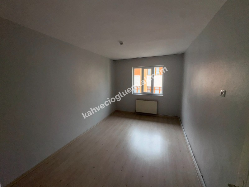 KAHVECİOĞLU EMLAK'DAN AKDEĞİRMEN MAH SATILIK DAİRE
