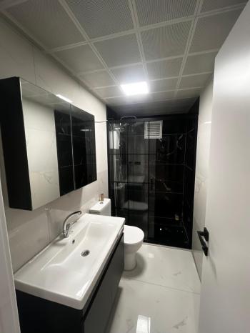 ÜNİVERSİTE BÖLGESİNDE SIFIR EŞYALI KİRALIK 2+1 DAİRE