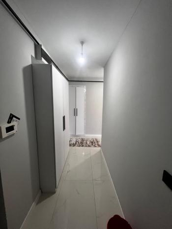 ÜNİVERSİTE BÖLGESİNDE SIFIR EŞYALI KİRALIK 2+1 DAİRE