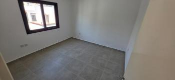 Girne Merkez'de 200m2 Ferah ve Konforlu Satılık 3+2 Daire 