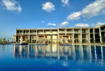 KKTC GİRNE LAPTADA DENİZ MANZARALI EŞYALI SATILIK 2+1 LOFT DAİRE