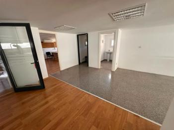 YENİŞEHİR'DE ANA CADDE ÜZERİNDE SATILIK  İŞ YERİ