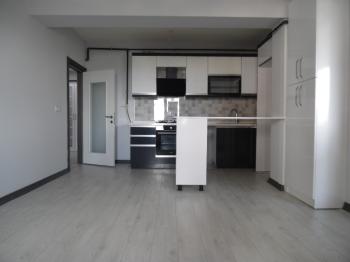 YAŞAM GARDEN SİTESİNDE BAHÇE KATI 2+1 AMERİKAN MUTFAKLI DAİRE 