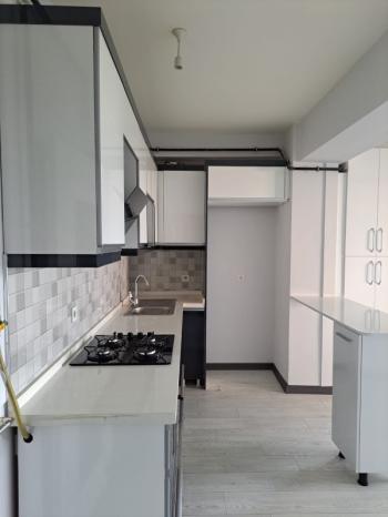 YAŞAM GARDEN SİTESİNDE BAHÇE KATI 2+1 AMERİKAN MUTFAKLI DAİRE 