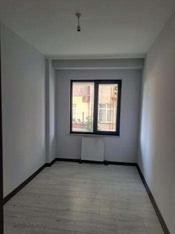 YAŞAM GARDEN SİTESİNDE BAHÇE KATI 2+1 AMERİKAN MUTFAKLI DAİRE 