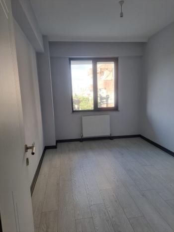 YAŞAM GARDEN SİTESİNDE BAHÇE KATI 2+1 AMERİKAN MUTFAKLI DAİRE 