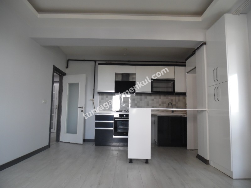 YAŞAM GARDEN SİTESİNDE BAHÇE KATI 2+1 AMERİKAN MUTFAKLI DAİRE 