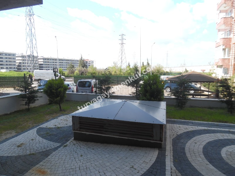 YAŞAM GARDEN SİTESİNDE BAHÇE KATI 2+1 AMERİKAN MUTFAKLI DAİRE 