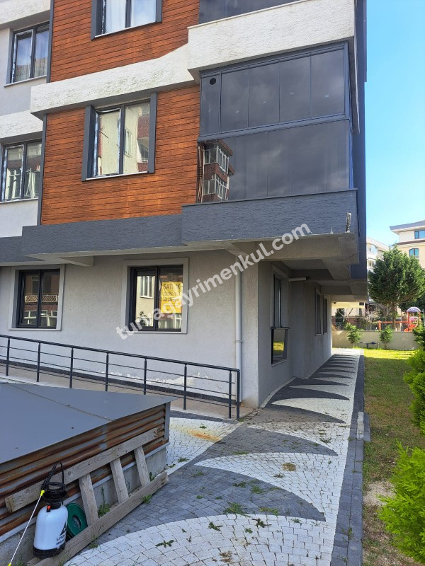 YAŞAM GARDEN SİTESİNDE BAHÇE KATI 2+1 AMERİKAN MUTFAKLI DAİRE 