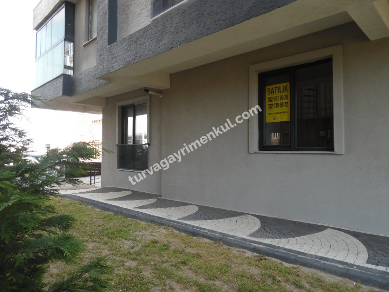 YAŞAM GARDEN SİTESİNDE BAHÇE KATI 2+1 AMERİKAN MUTFAKLI DAİRE 