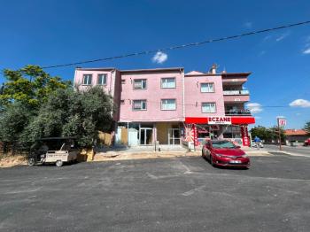 *AFYON ÜÇOK EMLAKTAN ATAKÖY MAH 2+1 100M² TEMİZ BAKIMLI KİRALIK DAİRE *