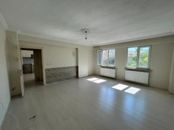 *AFYON ÜÇOK EMLAKTAN ATAKÖY MAH 2+1 100M² TEMİZ BAKIMLI KİRALIK DAİRE *