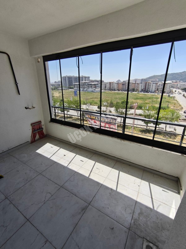 * AFYON ÜÇOK EMLAKTAN ERKMEN CUMHURİYET MAH 4+1 160M² HAVUZLU LÜKS SATILIK DAİRE *