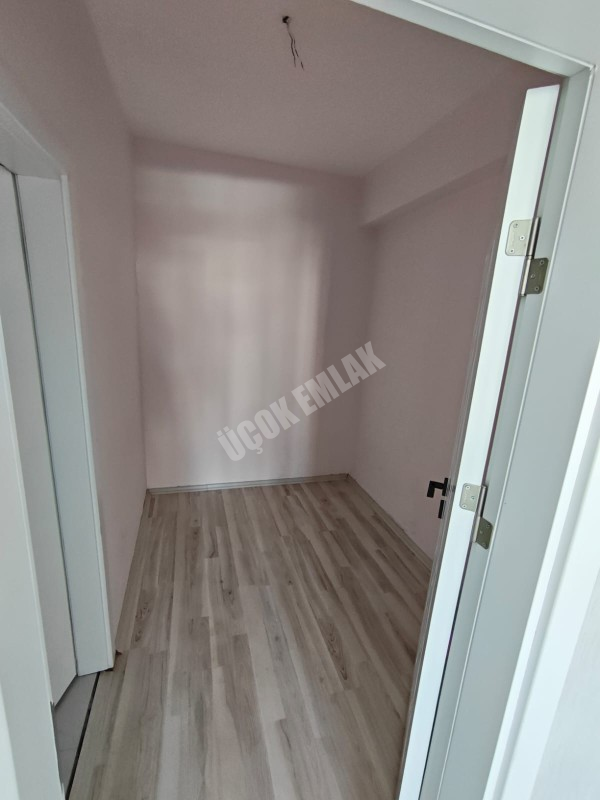 * AFYON ÜÇOK EMLAKTAN ERKMEN CUMHURİYET MAH 4+1 160M² HAVUZLU LÜKS SATILIK DAİRE *