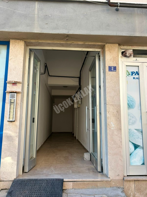 AFYON ÜÇOK EMLAKTAN OSMANGAZİ  MAH 1+1 50M² FULL EŞYALI TEMİZ BAKIMLI KİRALIK DAİRE 