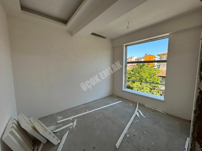 AFYON ÜÇOK EMLAKTAN CUMHURİYET MAH 2+1 60M² SIFIR ARAKAT  YAPIM AŞAMASINDA SATILIK DAİRE 