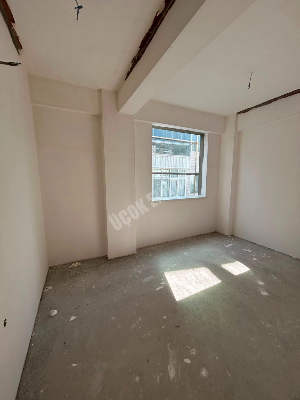 AFYON ÜÇOK EMLAKTAN CUMHURİYET MAH 2+1 60M² SIFIR ARAKAT  YAPIM AŞAMASINDA SATILIK DAİRE 