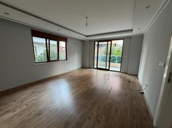 ALANYA HACET MAHALLESİ PAZAR PAZARI KARŞISINDA 3+1 AYRI MUTFAK BOŞ KİRALIK DAİRE