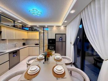 Didim Akbükde Satılık Jakuzili, Hamamlı, Saunalı Tam Müstakil Villa