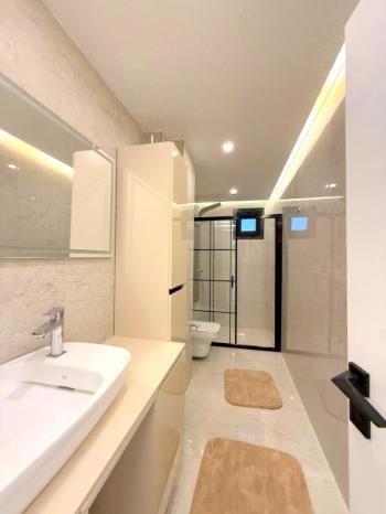 Didim Akbükde Satılık Jakuzili, Hamamlı, Saunalı Tam Müstakil Villa