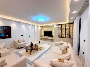 Didim Akbükde Satılık Jakuzili, Hamamlı, Saunalı Tam Müstakil Villa