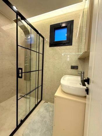Didim Akbükde Satılık Jakuzili, Hamamlı, Saunalı Tam Müstakil Villa