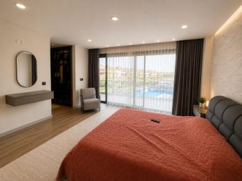 Didim Yeşilkent'te Satılık 5+1 Tripleks Villa | Denize 400 m