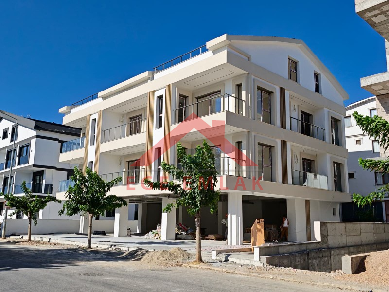 Didim Merkezde Satılık Ticari İmarlı Sıfır İş Yeri | Ege Emlak
