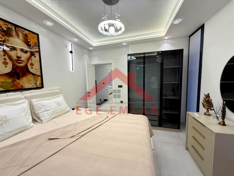 Didim Akbükde Satılık Jakuzili, Hamamlı, Saunalı Tam Müstakil Villa