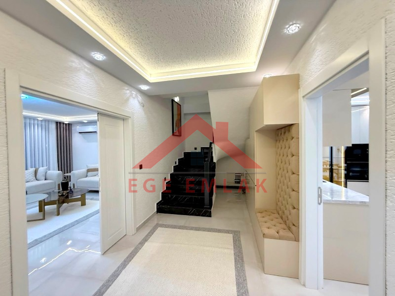 Didim Akbükde Satılık Jakuzili, Hamamlı, Saunalı Tam Müstakil Villa