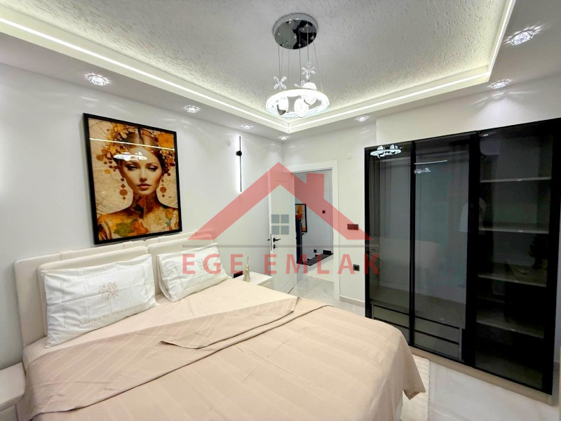Didim Akbükde Satılık Jakuzili, Hamamlı, Saunalı Tam Müstakil Villa