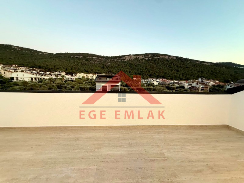 Didim Akbükde Satılık Jakuzili, Hamamlı, Saunalı Tam Müstakil Villa