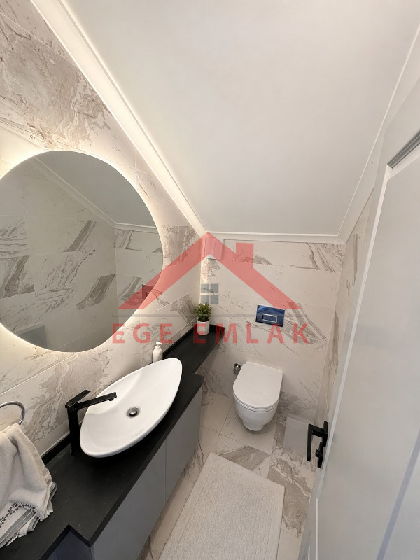 Didim Yeşilkent'te Satılık 5+1 Tripleks Villa | Denize 400 m