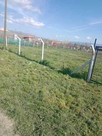 GÜVENAY - ÇORUM CEMİLBEY YOLUNDA ÇORUM 8 KM MESAFEDE ACİL SATILIK HOBİ BAHÇESİ 