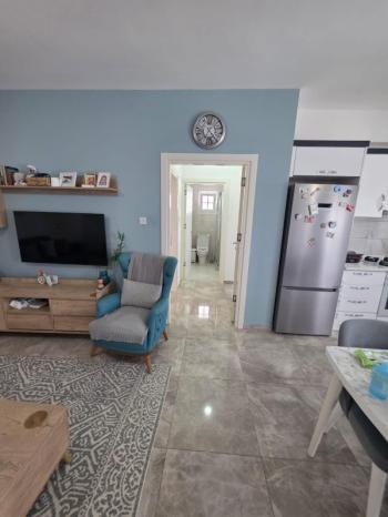 GÖNYELİ 'DE TÜRK MALI SATILIK ZEMİN KAT DAİRE