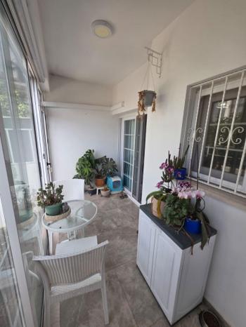 GÖNYELİ 'DE TÜRK MALI SATILIK ZEMİN KAT DAİRE