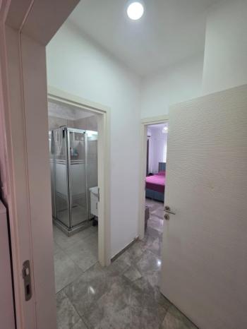 GÖNYELİ 'DE TÜRK MALI SATILIK ZEMİN KAT DAİRE