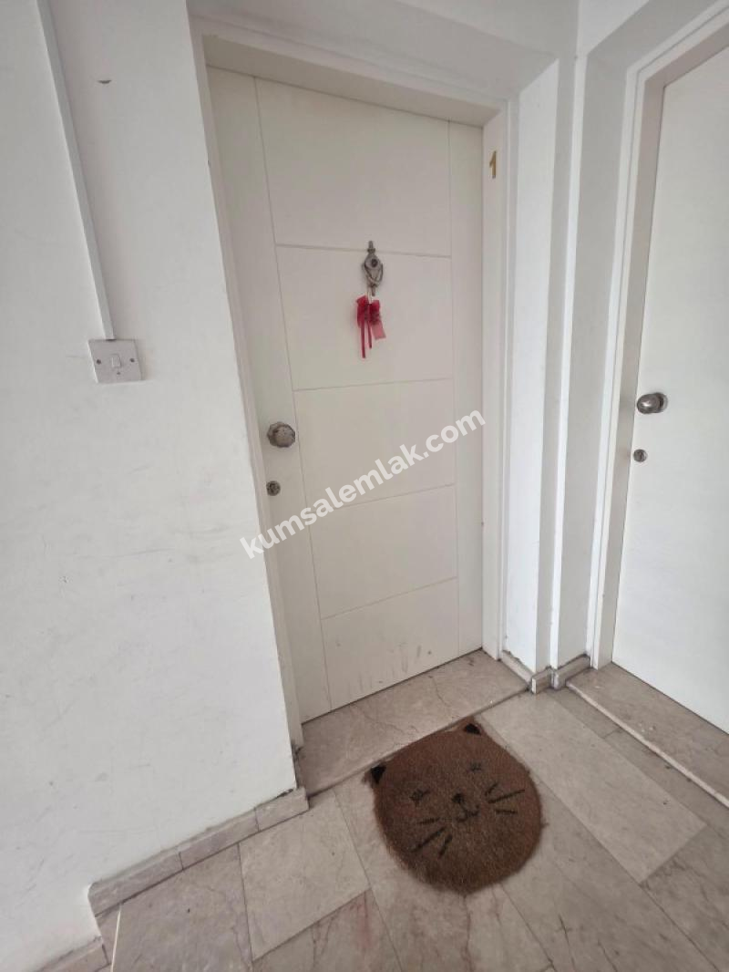 GÖNYELİ 'DE TÜRK MALI SATILIK ZEMİN KAT DAİRE
