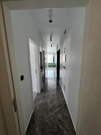 KKTC GİRNE MERKEZDE YENİ BİNADA SATILIK EŞYALI 2+1 DAİRE