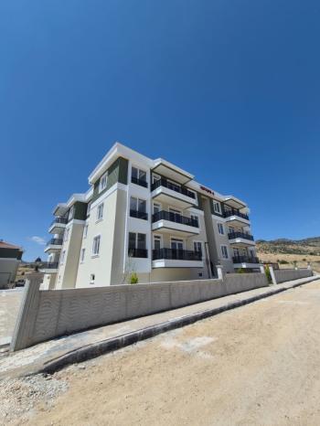 * AFYON ÜÇOK EMLAKTAN KANLICA MAH 3+1 117M² SIFIR LÜKS EBEVEYN BANYOLU SATILIK DAİRE *