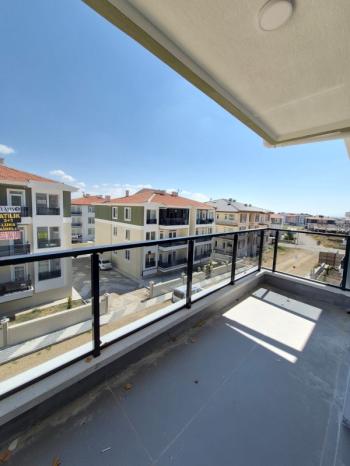 * AFYON ÜÇOK EMLAKTAN KANLICA MAH 3+1 117M² SIFIR LÜKS EBEVEYN BANYOLU SATILIK DAİRE *